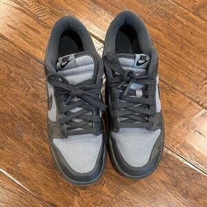 Nike Men's Black and Gray Sneakers like new size 7.5